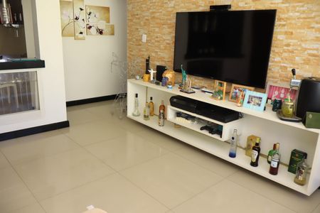 Apartamento para alugar com 124m², 3 quartos e 1 vaga