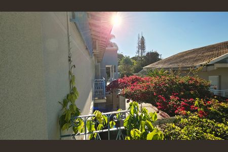 Casa de condomínio para alugar com 470m², 4 quartos e 6 vagas