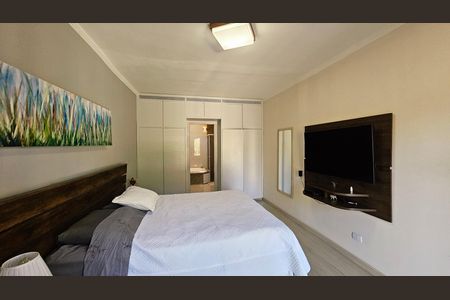 Casa de condomínio para alugar com 470m², 4 quartos e 6 vagas