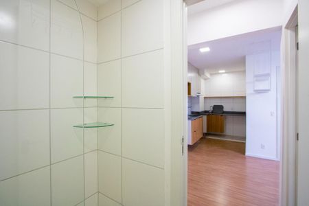 Apartamento para alugar com 38m², 2 quartos e sem vaga Apartamento para alugar com 38m², 2 quartos e sem vagaBanheiro