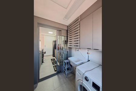Apartamento à venda com 75m², 2 quartos e 1 vaga Apartamento à venda com 75m², 2 quartos e 1 vagaÁrea de Serviço
