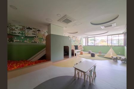 Apartamento à venda com 75m², 2 quartos e 1 vaga Apartamento à venda com 75m², 2 quartos e 1 vagaBrinquedoteca