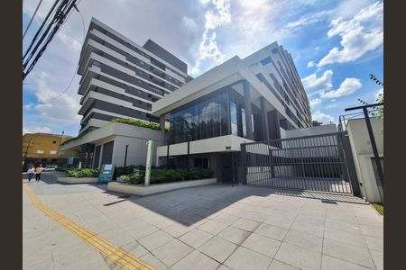 Apartamento à venda com 75m², 2 quartos e 1 vaga Apartamento à venda com 75m², 2 quartos e 1 vagaFachada
