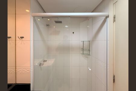 Apartamento para alugar com 45m², 1 quarto e sem vagaBanheiro da Suíte