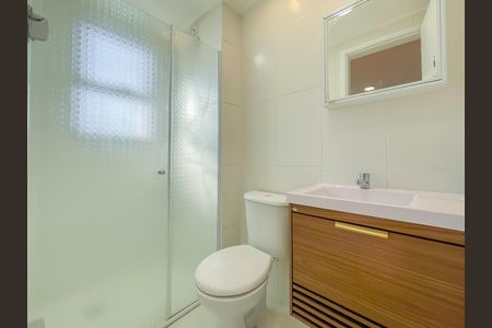 Banheiro da Suíte de apartamento para alugar com 3 quartos, 70m² em Km 18, Osasco