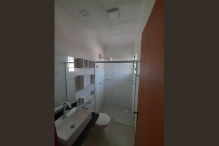 Apartamento à venda com 40m², 2 quartos e sem vaga Apartamento à venda com 40m², 2 quartos e sem vagaBanheiro