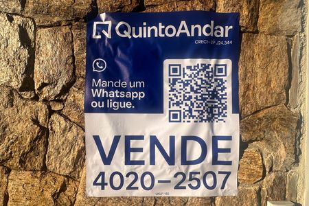 Casa à venda com 237m², 3 quartos e 5 vagas Casa à venda com 237m², 3 quartos e 5 vagasPlaca