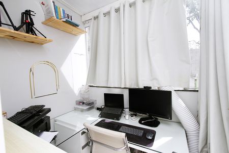 Apartamento à venda com 67m², 2 quartos e 1 vagaEscritório