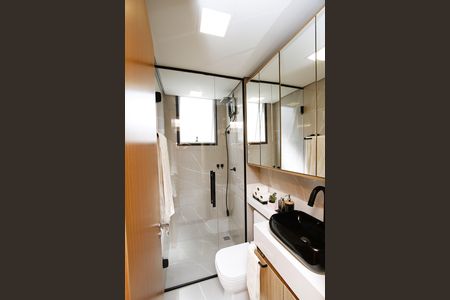 Apartamento à venda com 67m², 2 quartos e 1 vagaBanheiro Social