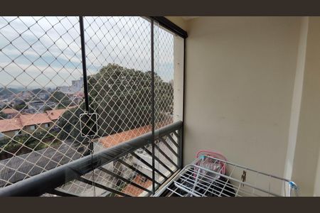 Apartamento à venda com 75m², 3 quartos e 1 vaga Apartamento à venda com 75m², 3 quartos e 1 vagaSacada