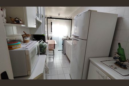 Apartamento à venda com 75m², 3 quartos e 1 vaga Apartamento à venda com 75m², 3 quartos e 1 vagaCozinha
