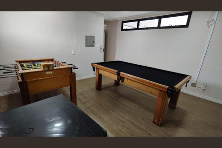 Apartamento à venda com 75m², 3 quartos e 1 vaga Apartamento à venda com 75m², 3 quartos e 1 vagaSala de Jogos