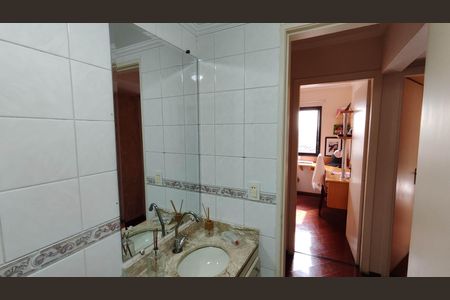 Apartamento à venda com 75m², 3 quartos e 1 vaga Apartamento à venda com 75m², 3 quartos e 1 vagaBanheiro