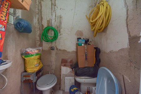 Casa à venda com 300m², 1 quarto e 1 vaga Casa à venda com 300m², 1 quarto e 1 vagaBanheiro 2