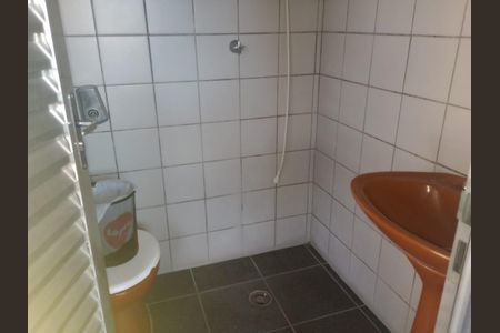 Casa à venda com 231m², 3 quartos e 4 vagas Casa à venda com 231m², 3 quartos e 4 vagasWC