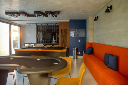 Apartamento para alugar com 71m², 2 quartos e 1 vaga