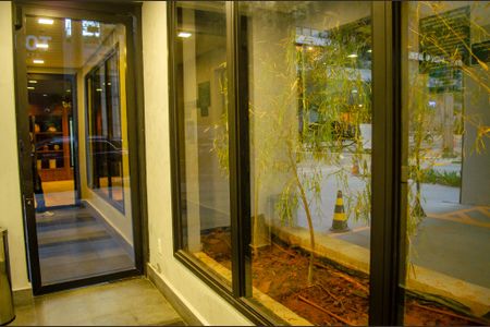 Apartamento para alugar com 71m², 2 quartos e 1 vaga