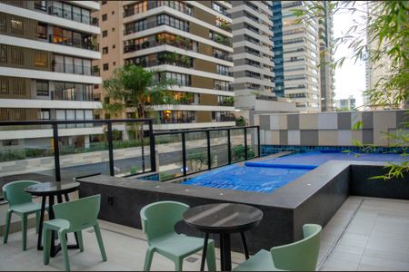 Apartamento para alugar com 71m², 2 quartos e 1 vaga