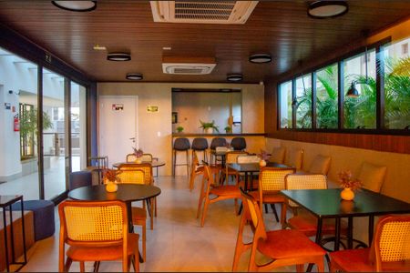 Apartamento para alugar com 71m², 2 quartos e 1 vaga