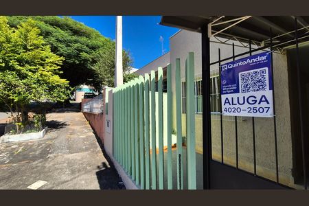 Casa para alugar com 90m², 2 quartos e 2 vagas