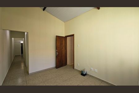 Casa para alugar com 90m², 2 quartos e 2 vagas