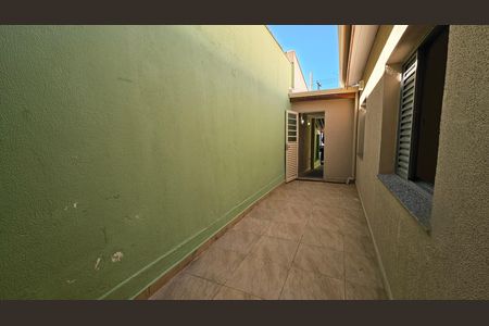 Casa para alugar com 90m², 2 quartos e 2 vagas
