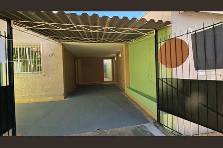 Casa para alugar com 90m², 2 quartos e 2 vagas