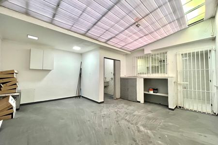 Casa para alugar com 240m², 3 quartos e 2 vagas Casa para alugar com 240m², 3 quartos e 2 vagasQuintal