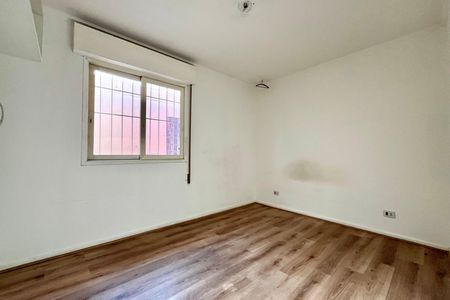 Casa para alugar com 240m², 3 quartos e 2 vagas Casa para alugar com 240m², 3 quartos e 2 vagasQuarto 3