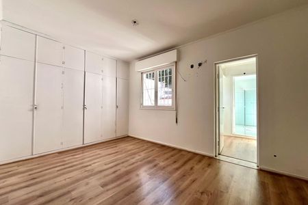 Casa para alugar com 240m², 3 quartos e 2 vagas Casa para alugar com 240m², 3 quartos e 2 vagasSuite