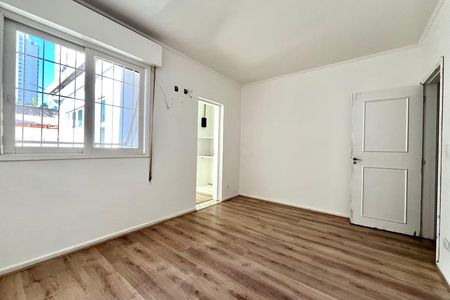 Casa para alugar com 240m², 3 quartos e 2 vagas Casa para alugar com 240m², 3 quartos e 2 vagasSuite