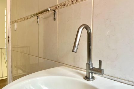 Casa para alugar com 240m², 3 quartos e 2 vagas Casa para alugar com 240m², 3 quartos e 2 vagasBanheiro Corredor