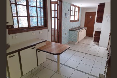Cozinha de apartamento à venda com 4 quartos, 190m² em Botafogo, Rio de Janeiro