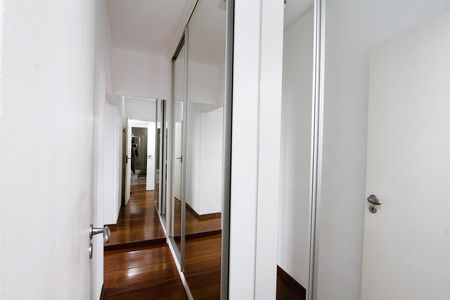 Apartamento para alugar com 140m², 3 quartos e 2 vagasCloset da suíte