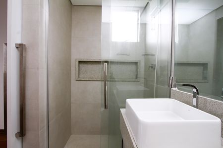 Apartamento para alugar com 140m², 3 quartos e 2 vagasBanheiro da Suíte