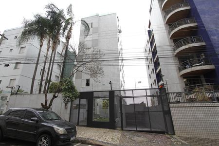 Apartamento para alugar com 140m², 3 quartos e 2 vagasFachada