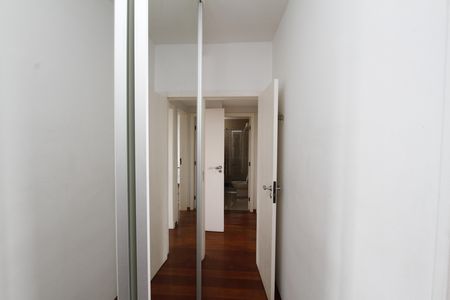 Apartamento para alugar com 140m², 3 quartos e 2 vagasCloset da suíte