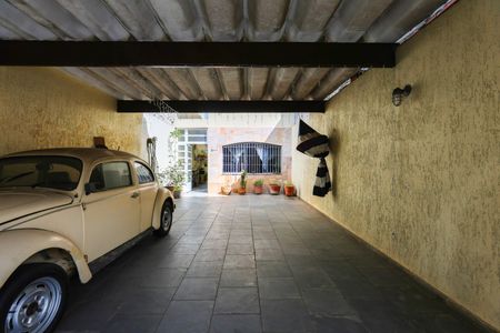 Garagem de casa à venda com 4 quartos, 167m² em Vila Sonia, São Paulo