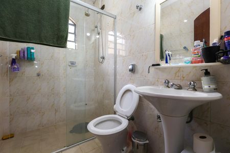 Banheiro da Suíte de casa à venda com 4 quartos, 167m² em Vila Sonia, São Paulo