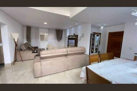 Casa à venda com 3 quartos, 224m² em Parque Sinai, Santana de Parnaíba