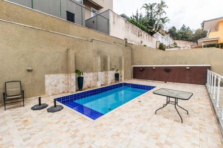Casa à venda com 224m², 3 quartos e 4 vagas