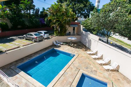 Apartamento à venda com 52m², 2 quartos e 1 vaga Apartamento à venda com 52m², 2 quartos e 1 vagaÁrea comum - Piscina