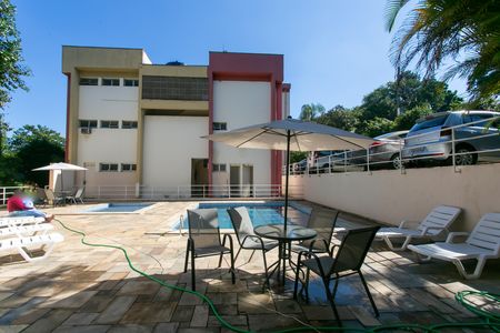 Apartamento à venda com 52m², 2 quartos e 1 vaga Apartamento à venda com 52m², 2 quartos e 1 vagaÁrea comum - Piscina