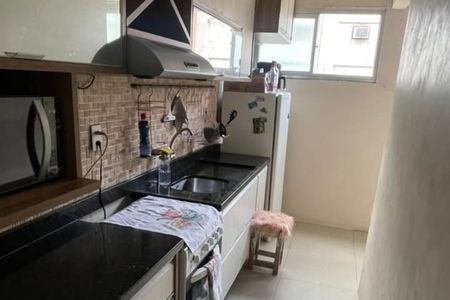 Cozinha de apartamento à venda com 2 quartos, 65m² em Santa Rosa de Lima, Porto Alegre