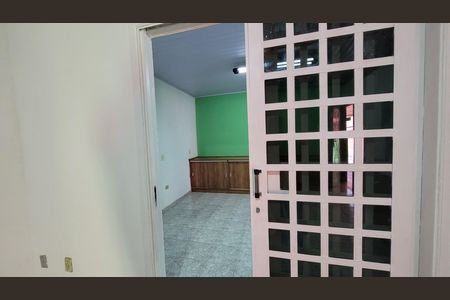 Casa para alugar com 150m², 3 quartos e 3 vagas Casa para alugar com 150m², 3 quartos e 3 vagasSala