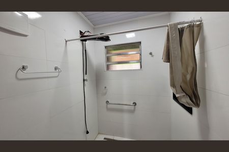 Casa para alugar com 150m², 3 quartos e 3 vagas Casa para alugar com 150m², 3 quartos e 3 vagasBanheiro Social