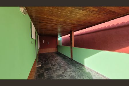 Casa para alugar com 150m², 3 quartos e 3 vagas Casa para alugar com 150m², 3 quartos e 3 vagasVaranda