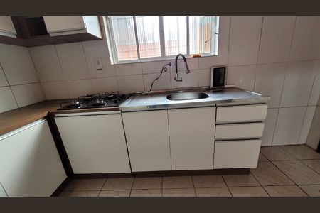 Casa para alugar com 150m², 3 quartos e 3 vagas Casa para alugar com 150m², 3 quartos e 3 vagasCozinha