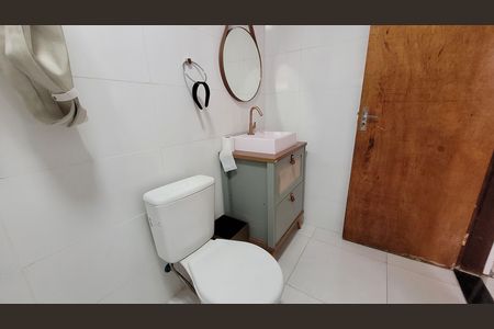 Casa para alugar com 150m², 3 quartos e 3 vagas Casa para alugar com 150m², 3 quartos e 3 vagasBanheiro Social