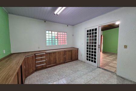 Casa para alugar com 150m², 3 quartos e 3 vagas Casa para alugar com 150m², 3 quartos e 3 vagasSala Jantar
